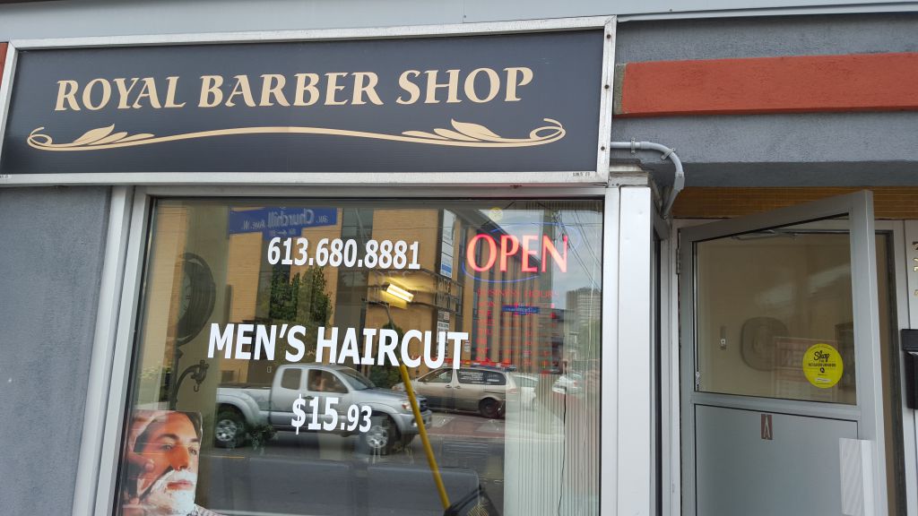 Royal Barber Shop - Logo