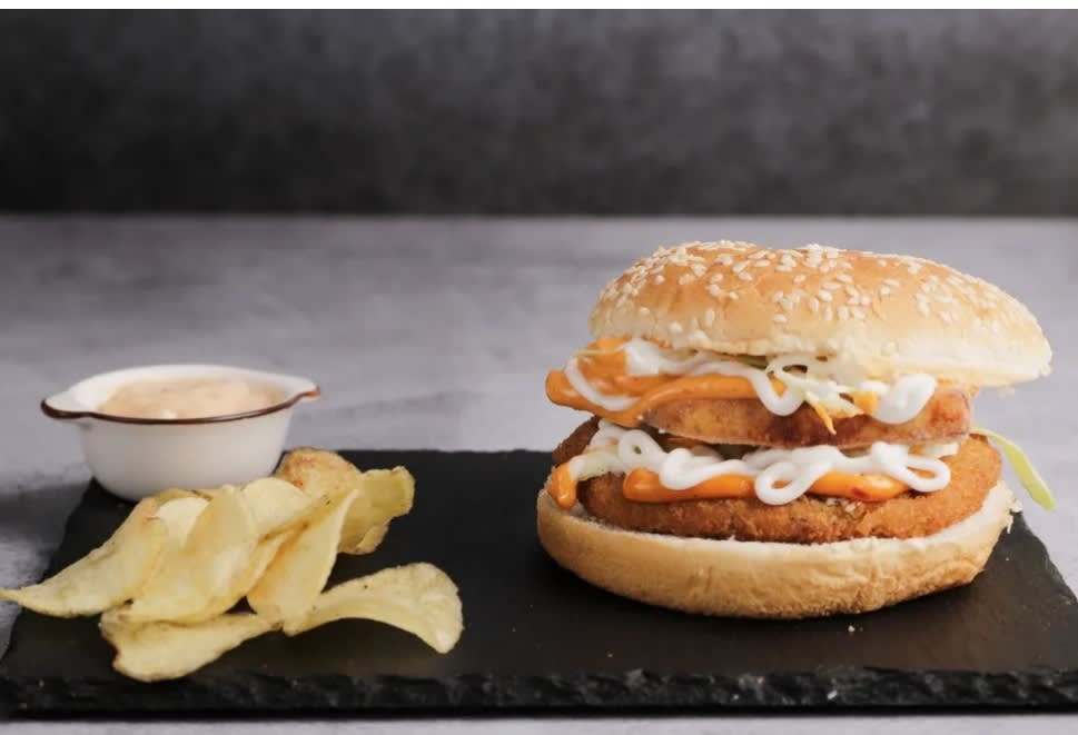 Royal Burger By VHC - Logo