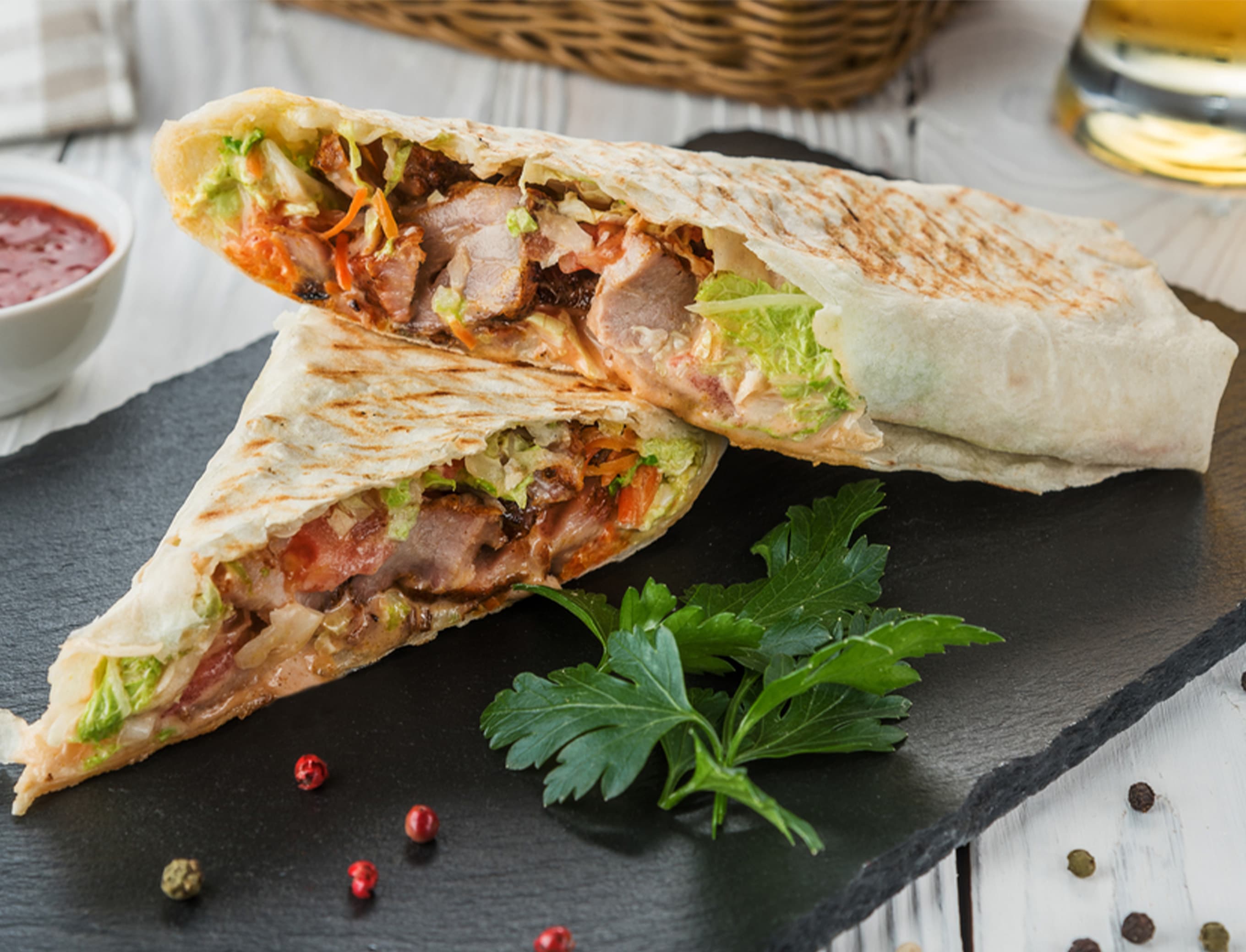 Royal Chicken Sawarma - Logo