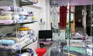 Royal Collections - Cover photo