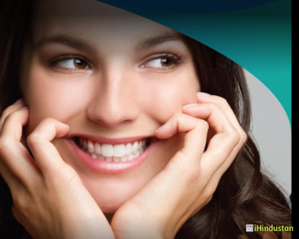 Royal Dental Care - Logo
