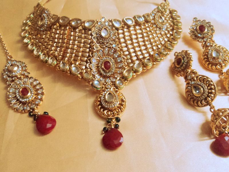 Royal Dubai Jewellers - Logo