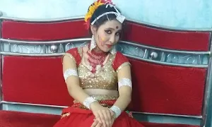 Royal Eshaa Bites - Cover photo