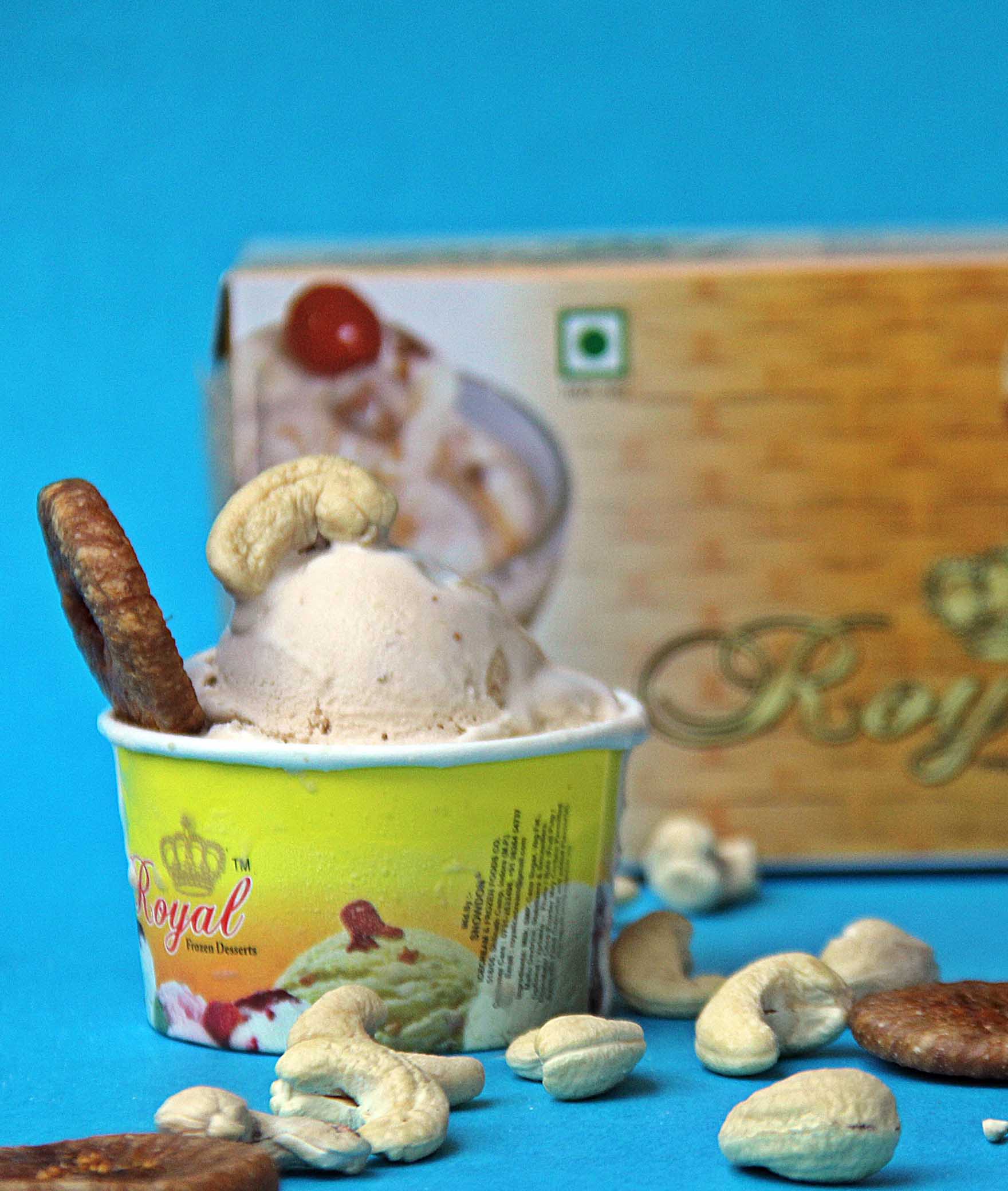 Royal Ice Cream - Logo