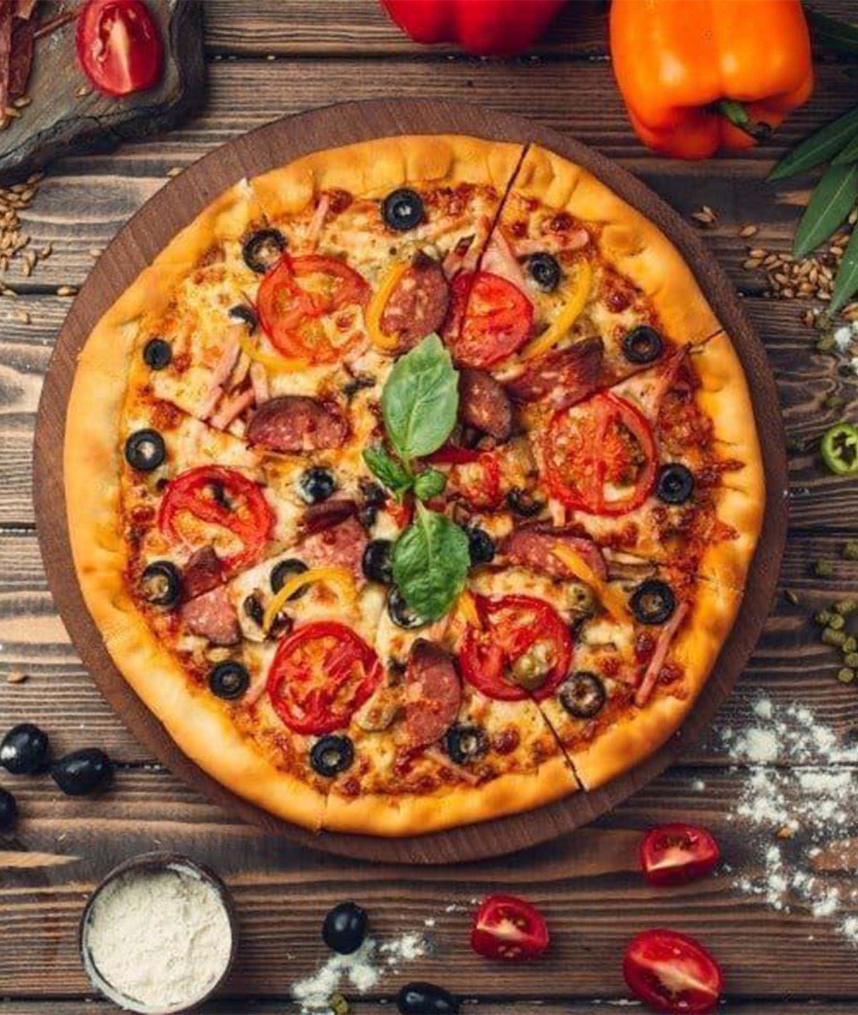 Royal Pizza Palace - Logo