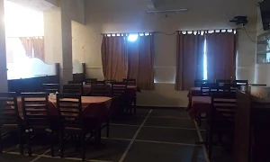 Royal Punjab Restaurant & Bar - Logo