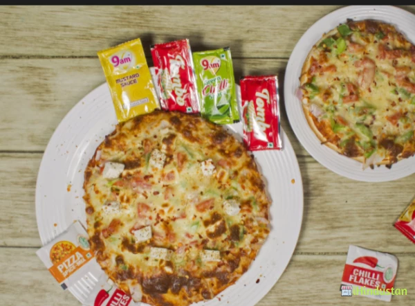 R.P.W Pizza - Logo