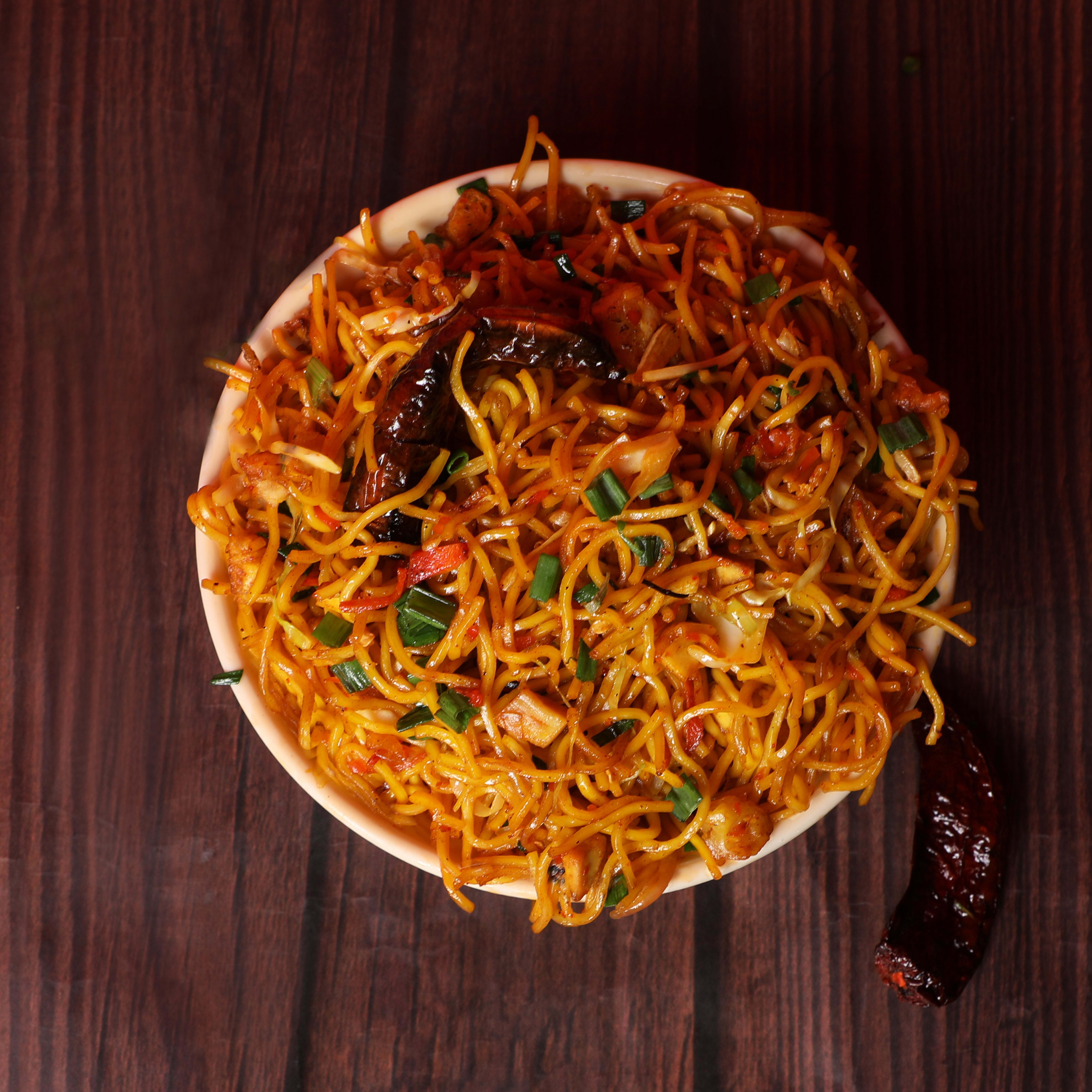 R R Veg Non Veg Chinese - Logo