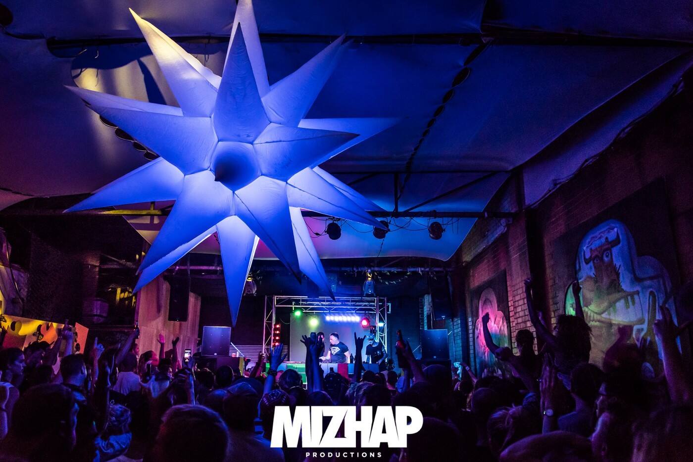 Rubix Warehouse Venue - Logo