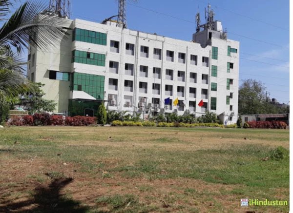Rudra International School - Logo