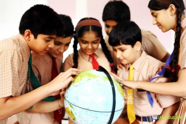 Ryan International School,Pune- Bavdhan - Logo
