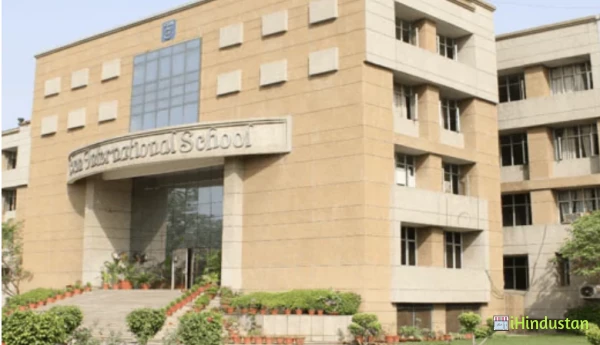 Ryan International School - Logo