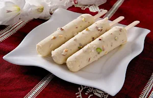 Saawariya Sweet And Snacks - Logo