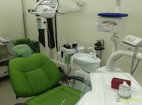 Sabka dentist - New CG Road (Ahmedabad) - Logo