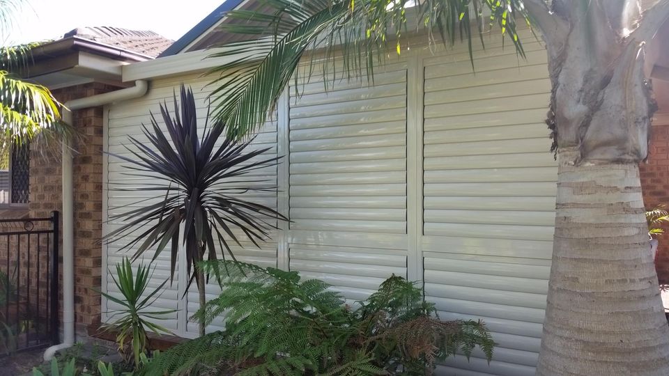 Sabre Roller Shutters - Logo