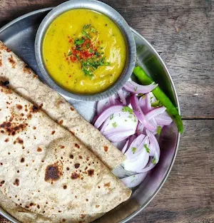 Sabzi Aur Roti - Logo