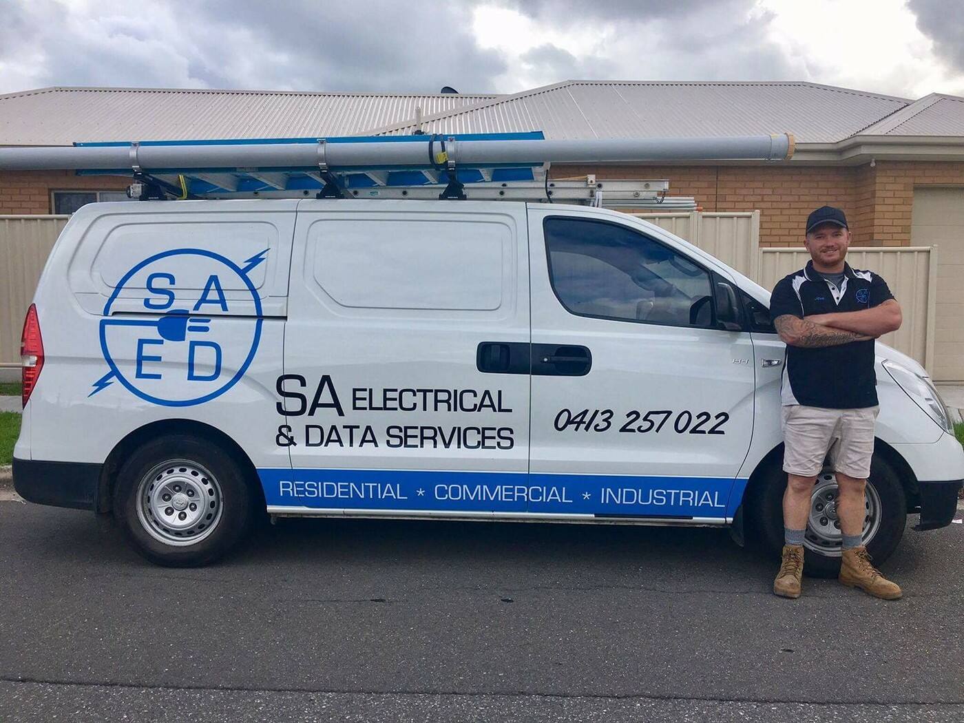 SA Electrical & Data Services - Logo