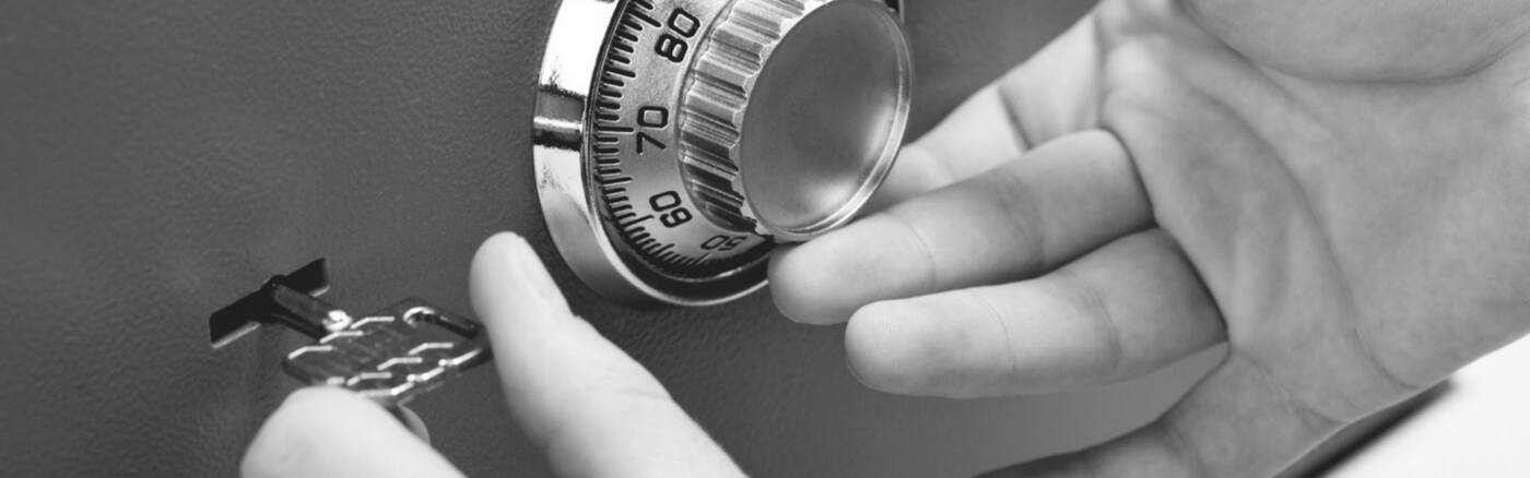 Safecrackers Australia - Cover photo