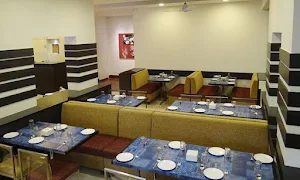 Saffron Vegetarian - Cover photo