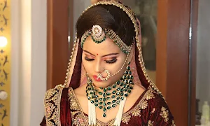 Saheli Beauty Parlour & Bridal Studio - Logo