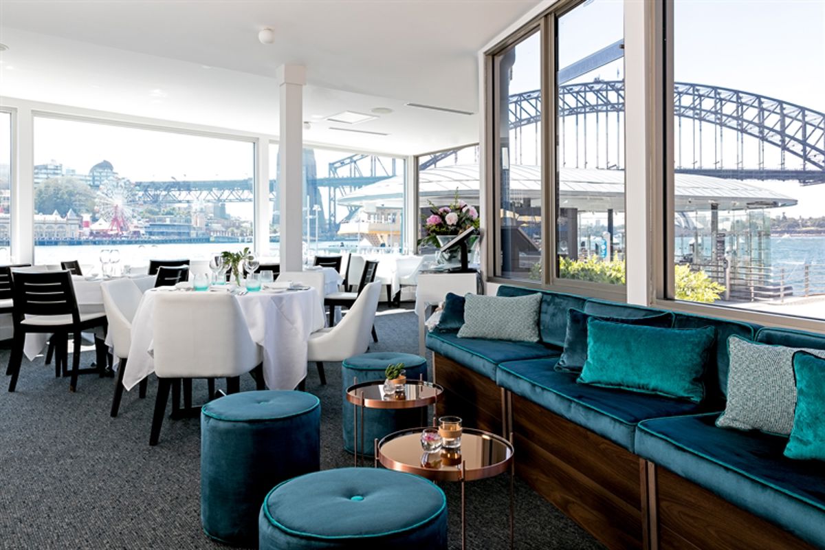 Sails on Lavender Bay - Logo