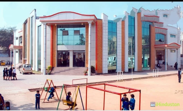 Saint Lawrence Public School - Logo