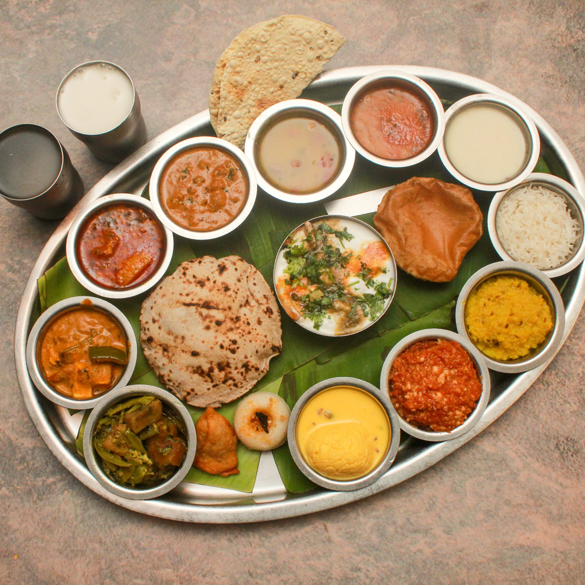 Sai Veg World - Logo