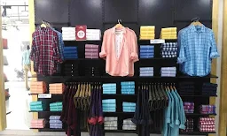 Saks The Casual Shop - Logo