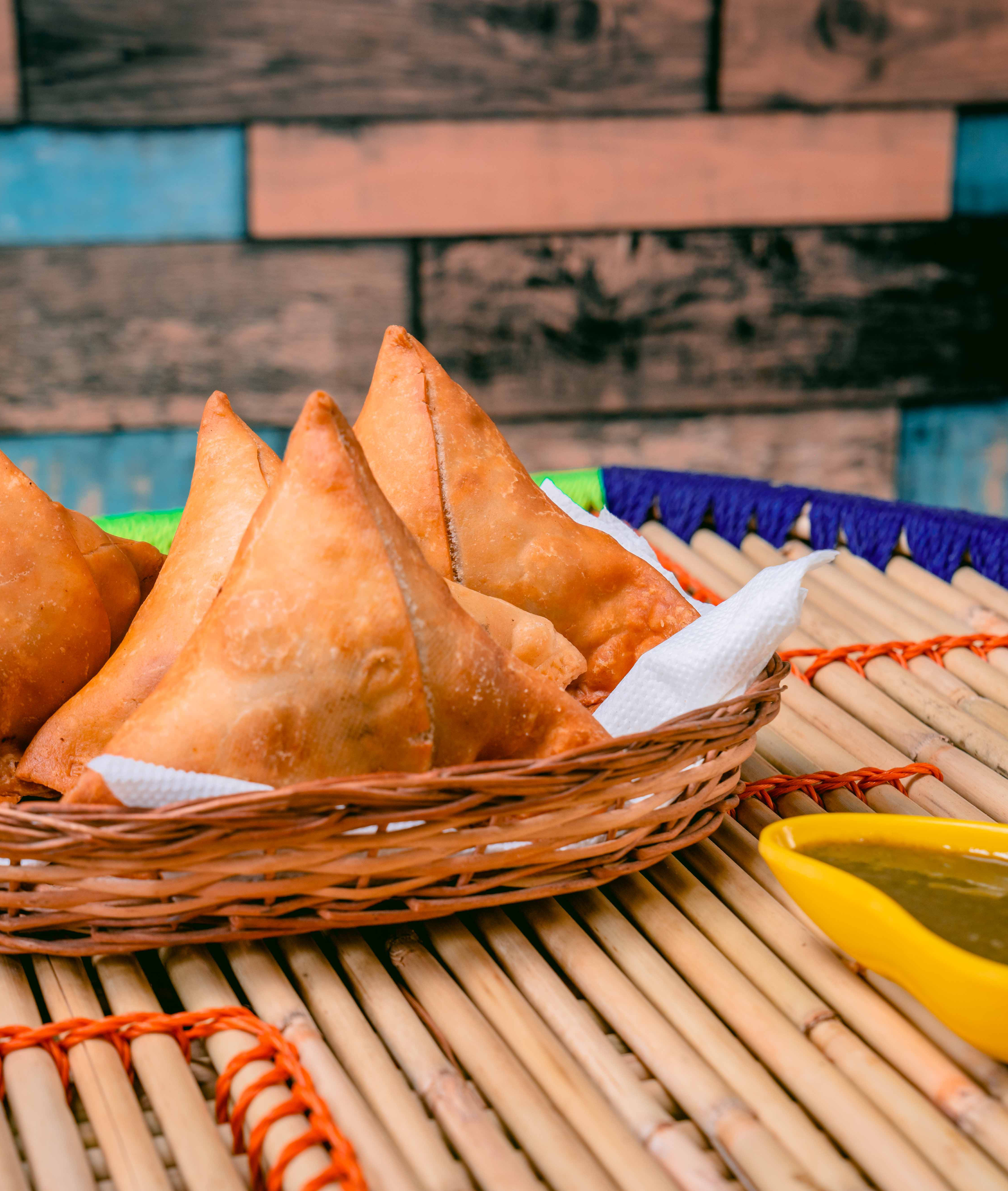 Samosa Time - Logo