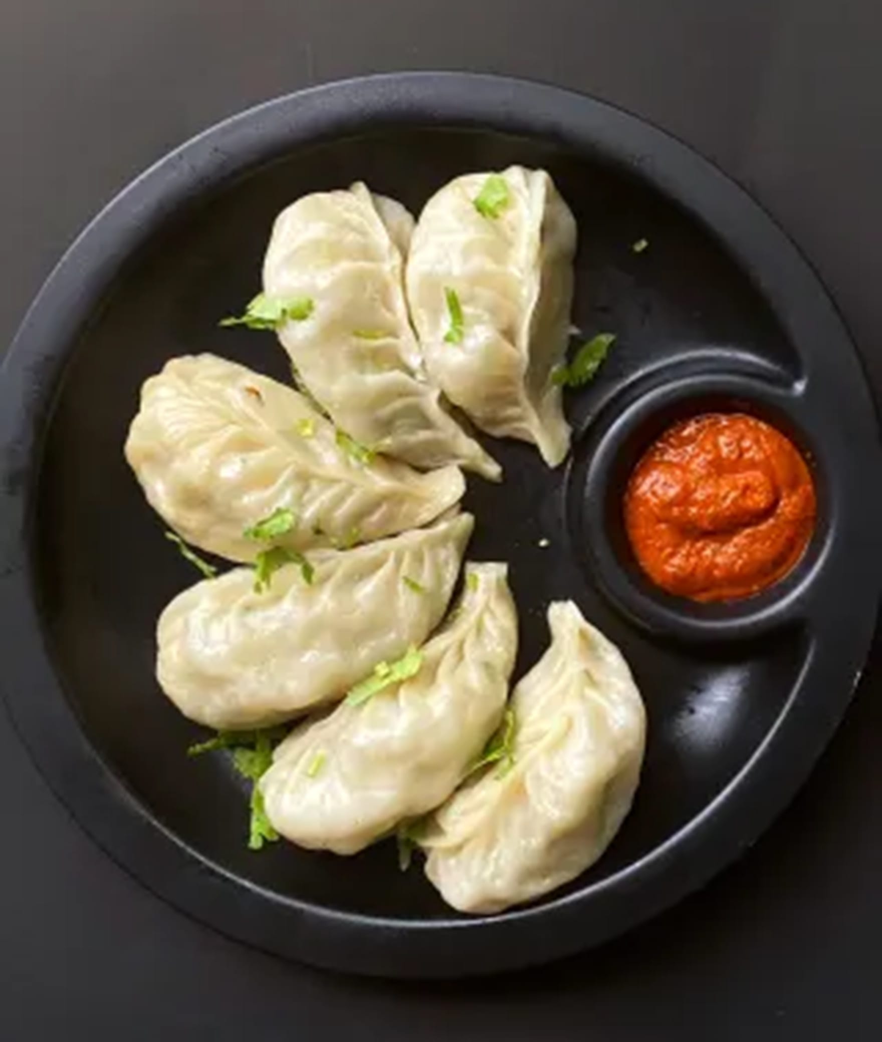 Sam's Momos - Logo