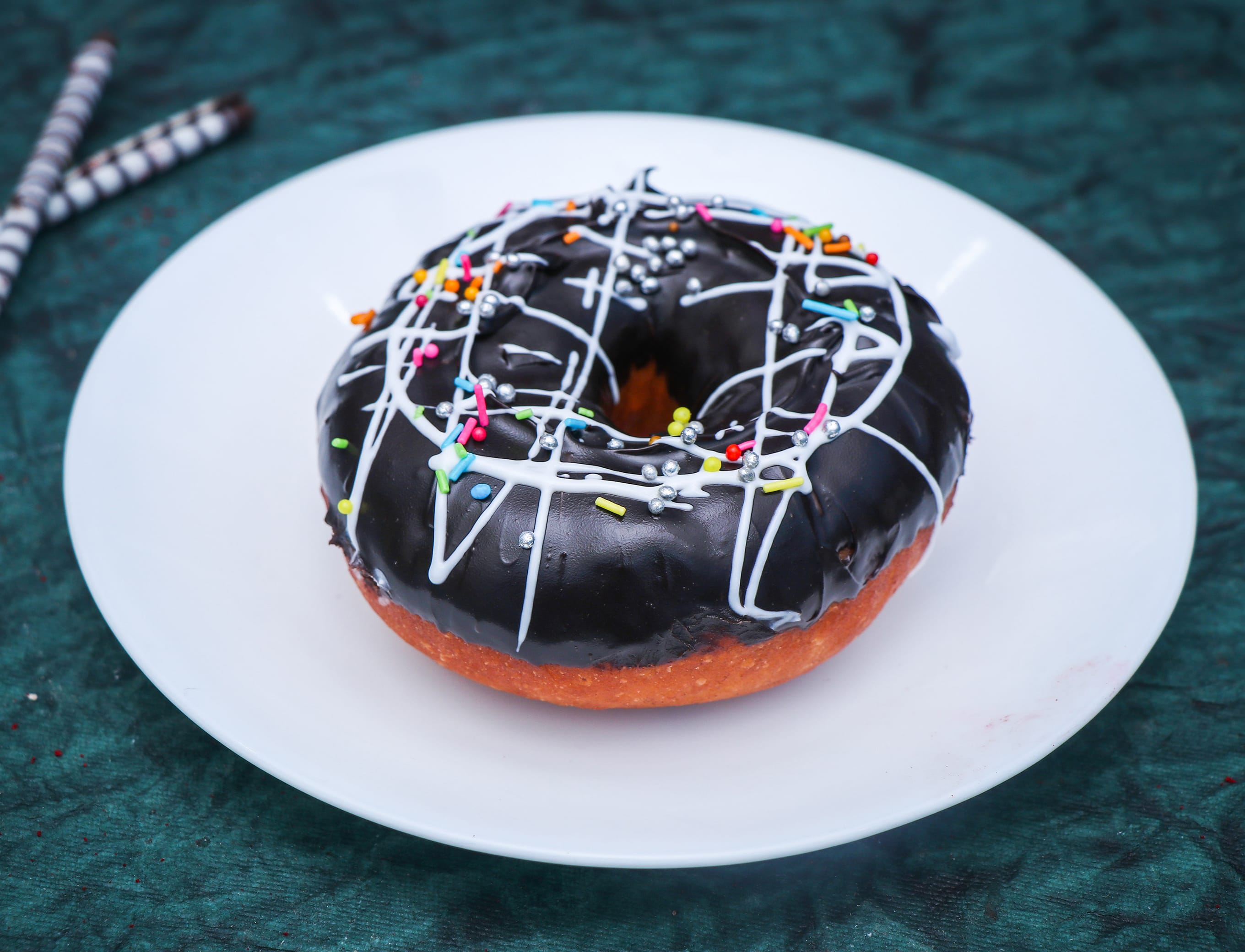 Sanjos Donuts - Logo