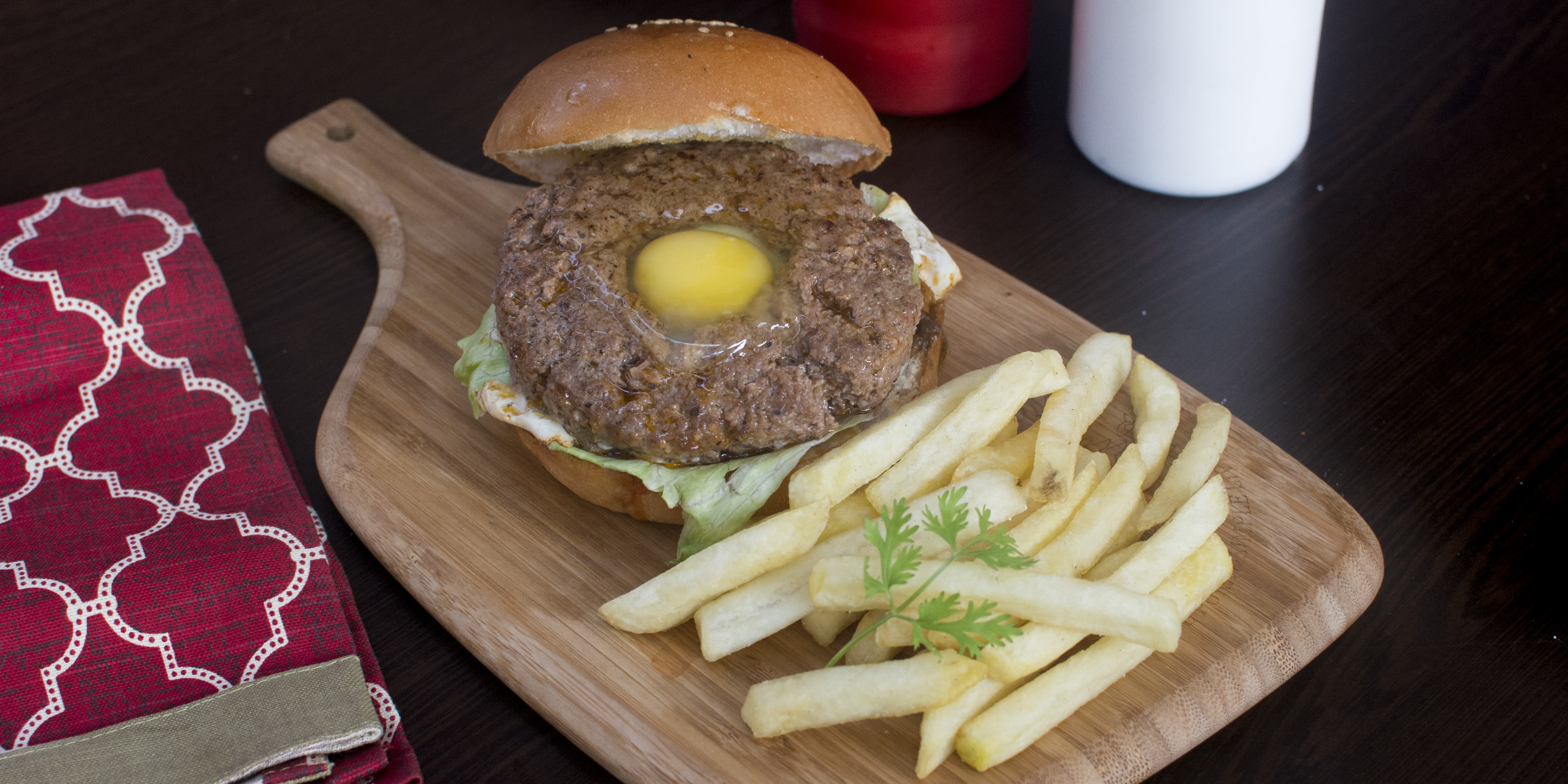 Sanky's Burger House - Logo