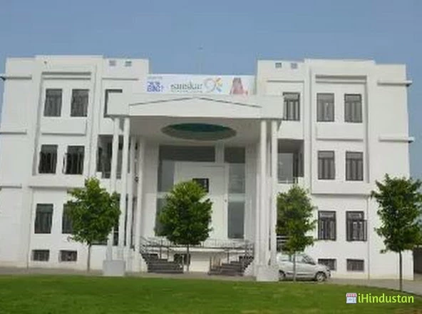 Sanskar International School - Logo