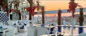 Santorini by Hilton Garden Inn - Logo