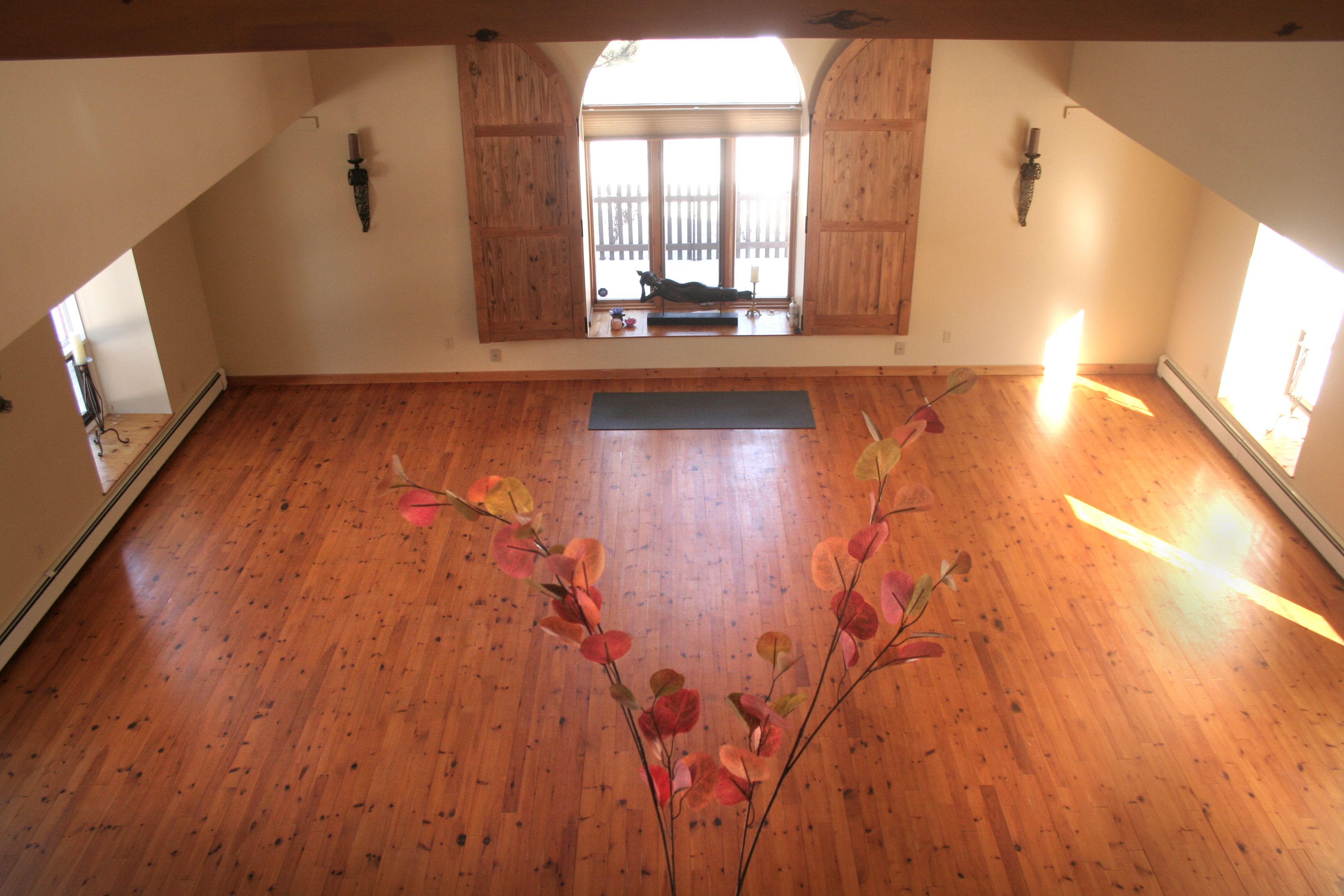Santosha Yoga and Pilates Studio - Logo