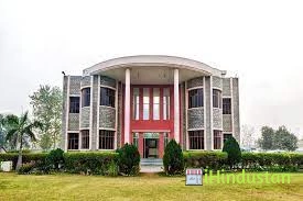 SARASWATI COLLEGE OF PROFESSIONAL STUDIES - Logo