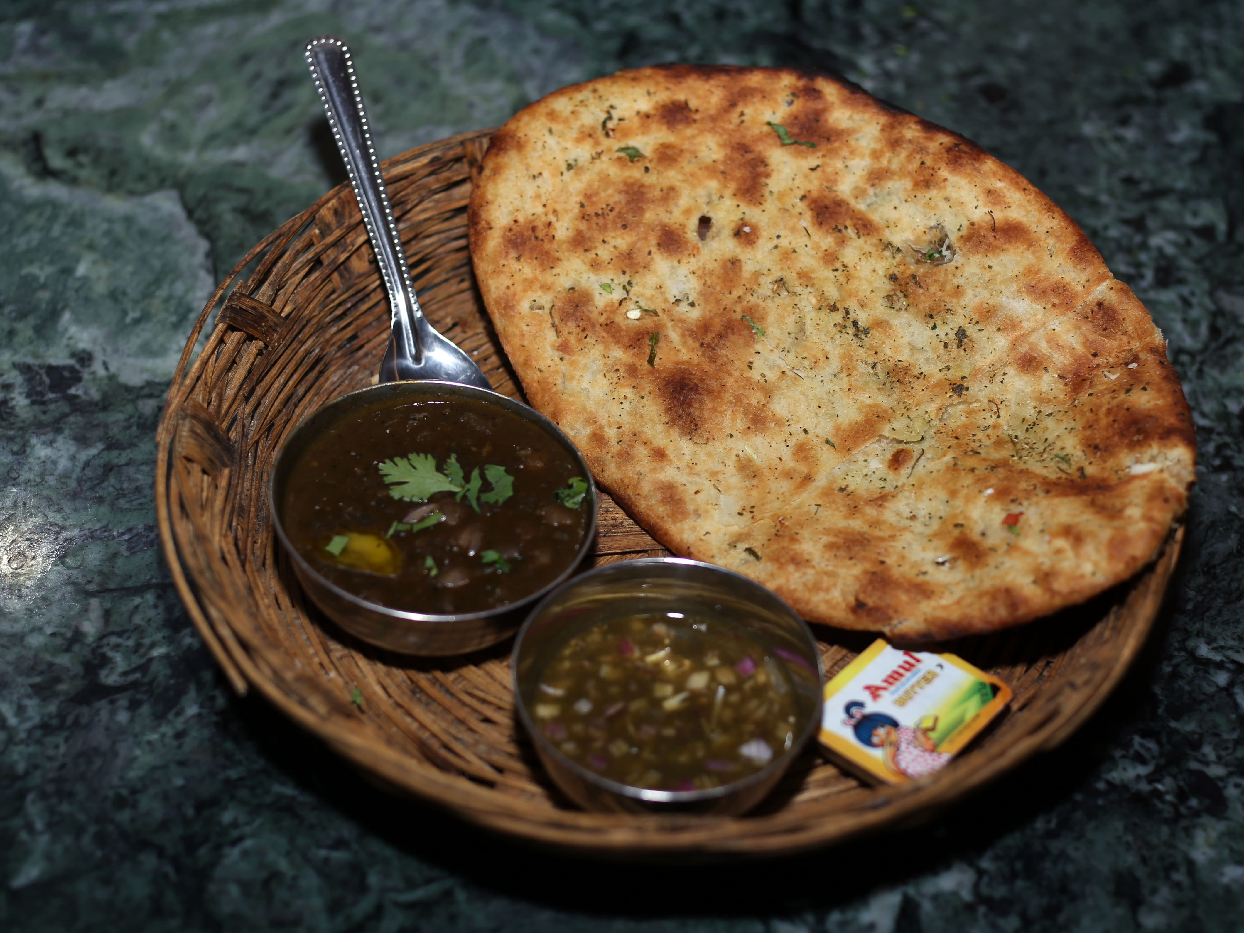 Sardaran Da Dhaba (Kulcha Hutt) - Logo