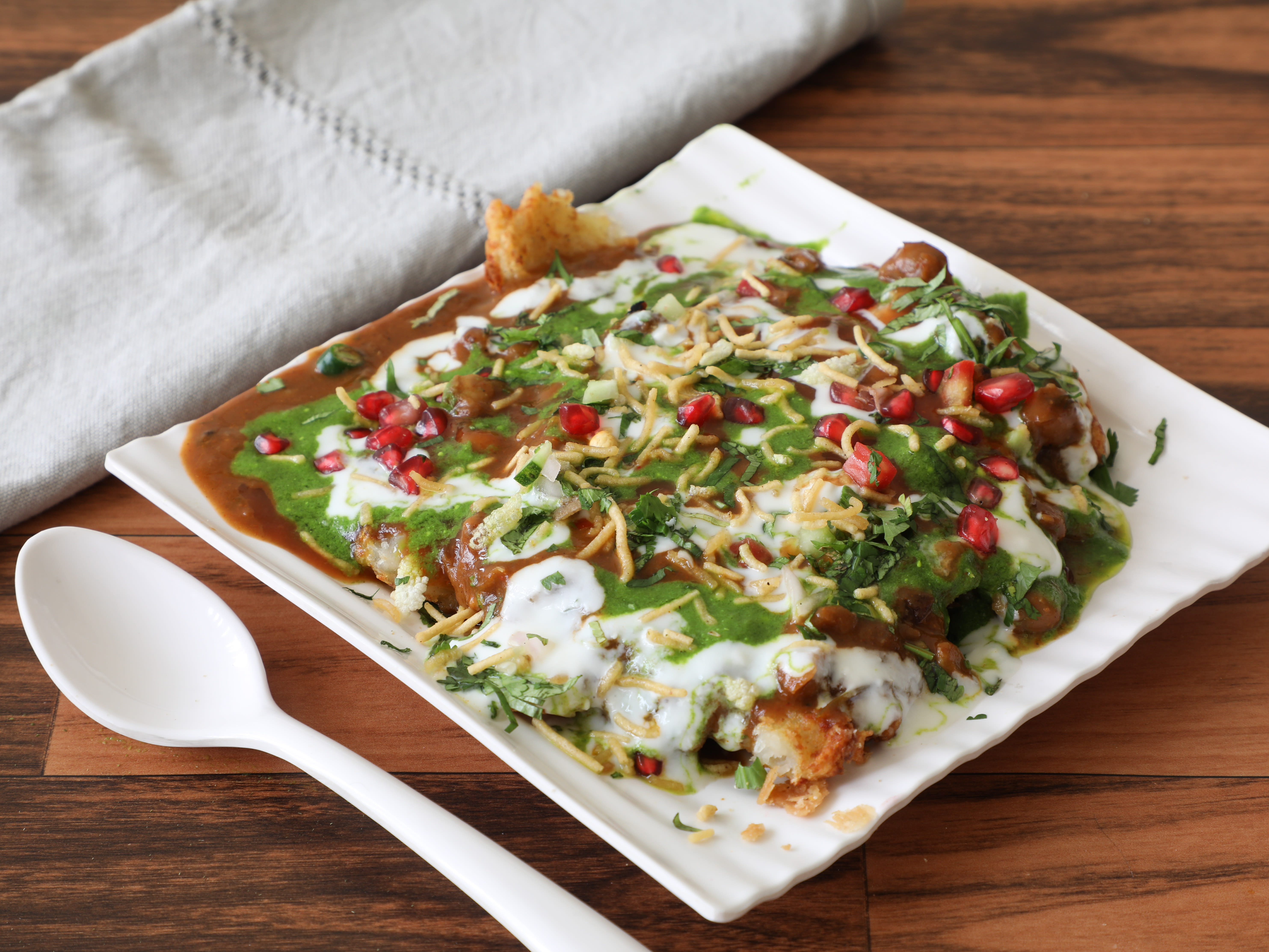 Sarita Chaat Bhandaar - Logo