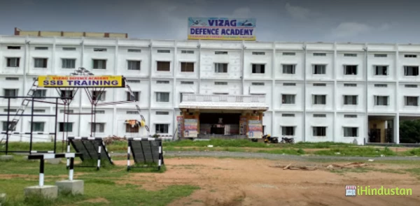 Sarojini Institute of Technology - Logo