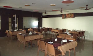 Sarovar Family Resto & Bar - Logo