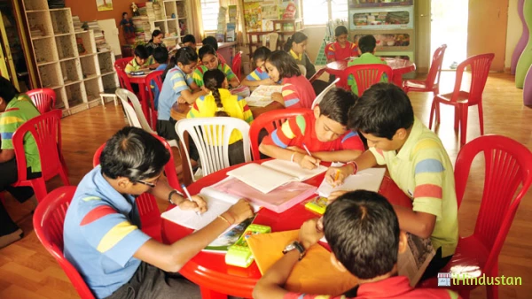 Satpuda Valley Public School - Logo