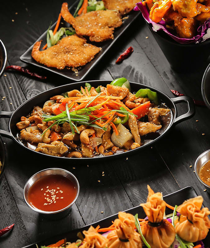 Saucy Wok - Logo