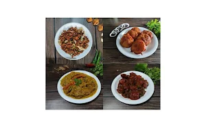 Sayaam Kitchen - Logo