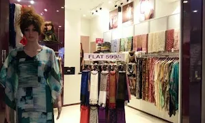 Scarves & Glitters - Logo