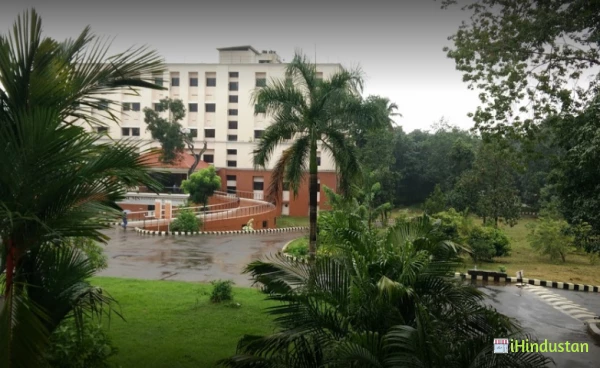 SCMS School of Engineering & Technology - Logo