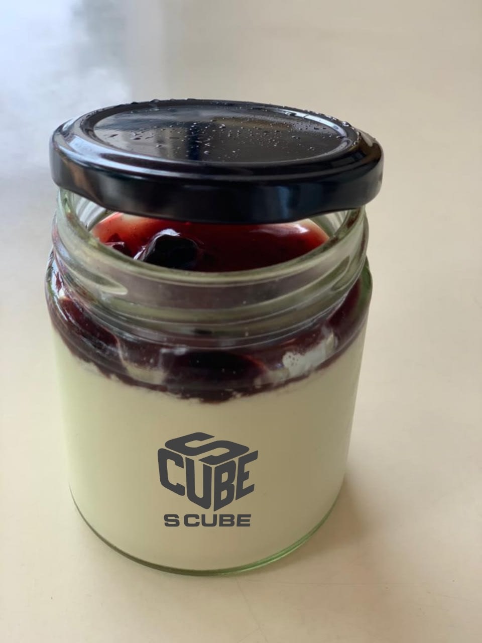 S Cube Pudding Bar - Logo
