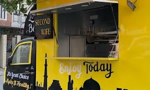 Second Wife - Logo