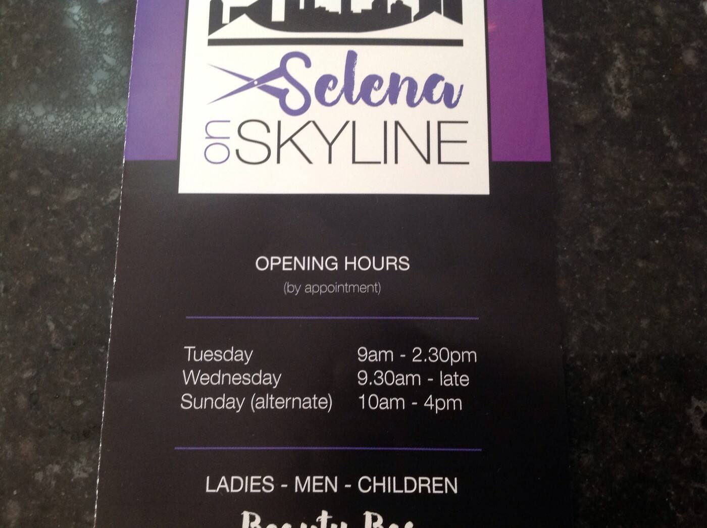 Selena on Skyline - Cover photo