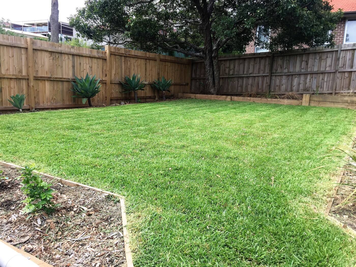 Sergio's Gardening and Mowing Service - Cover photo