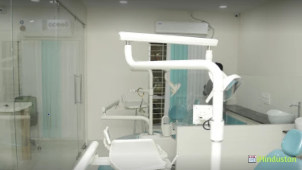 Sesha Dental Clinic - Logo